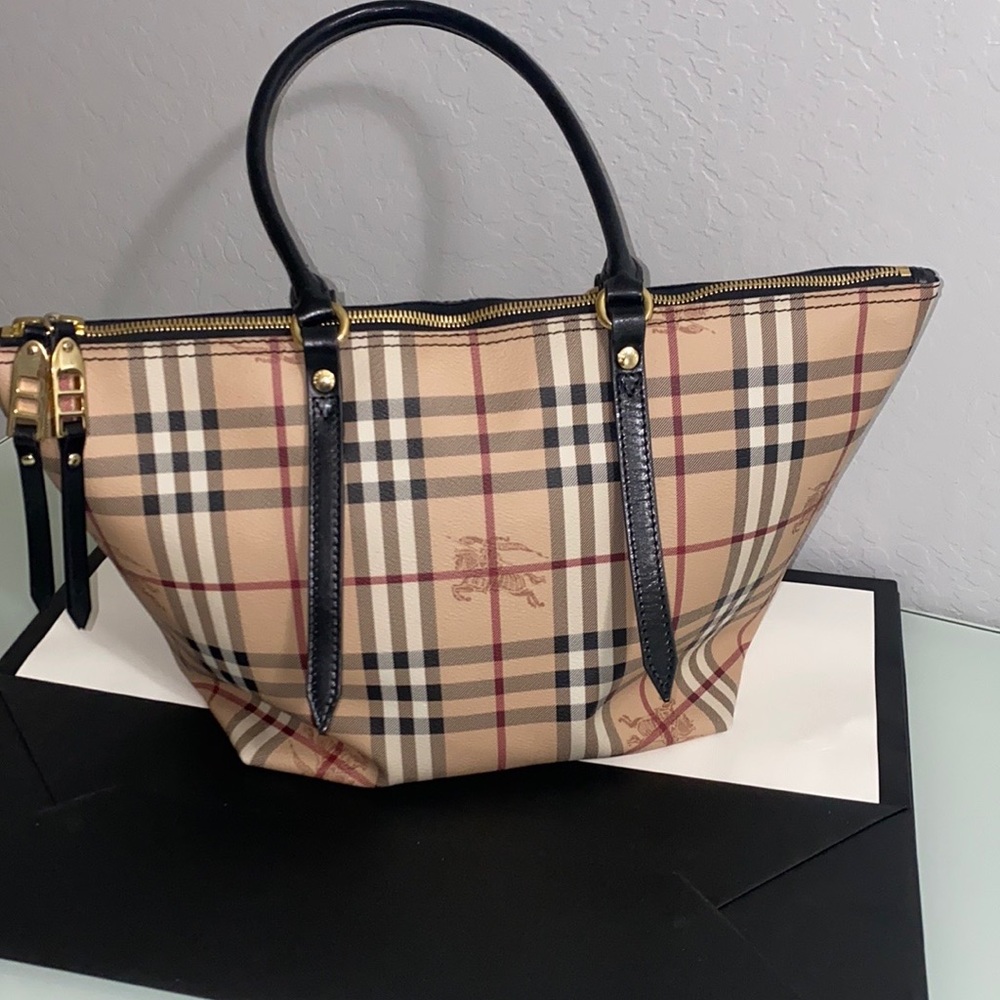 BURBERRY MEDIUM HAYMARKET CHECK SALISBURY BAG